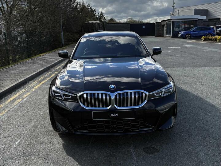 BMW 3 SERIES 2.0 320i M Sport Auto Euro 6 (s/s) 4dr