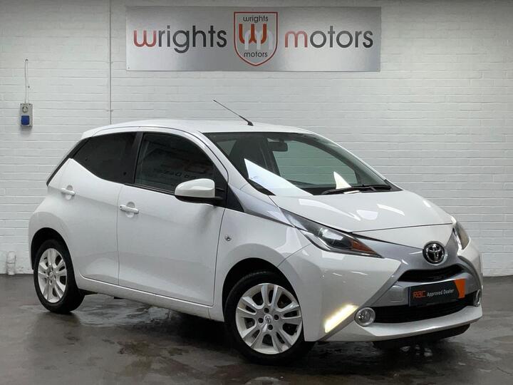 Toyota AYGO 1.0 VVT-i X-pure Euro 6 5dr