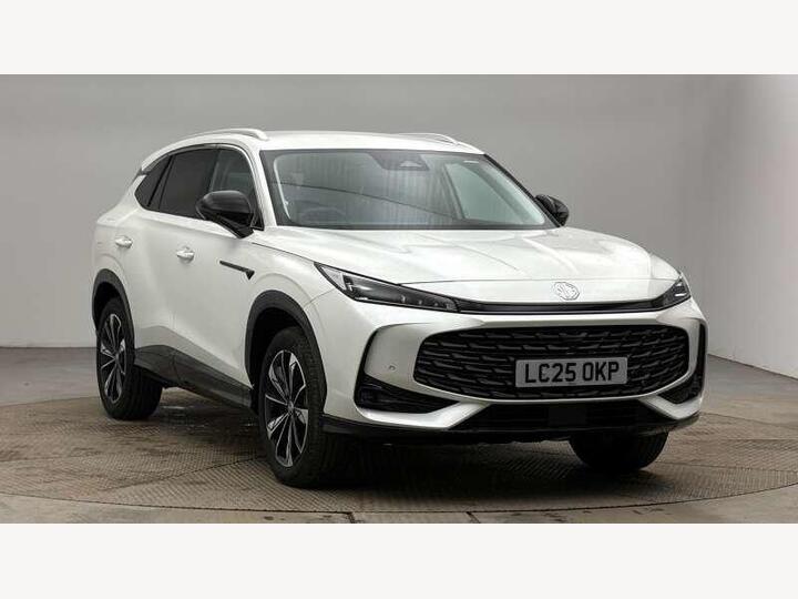 MG HS Trophy  1.5 T-GDi Automatic | 360 Degree Camera | Parking Distance Sensors | Satellite Navigation | Wireless Charging | ISmart | Power Tailgate