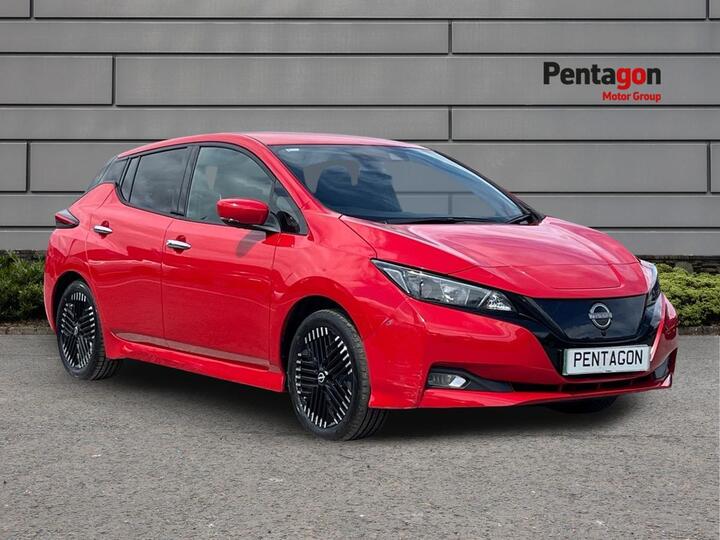 Nissan Leaf 39kWh N-Connecta Auto 5dr