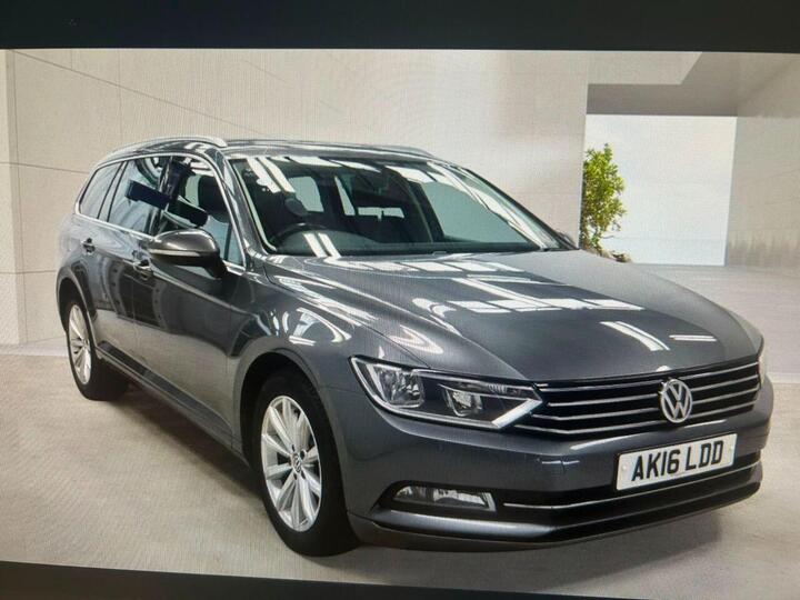 Volkswagen PASSAT 2.0 TDI BlueMotion Tech SE Business Euro 6 (s/s) 5dr