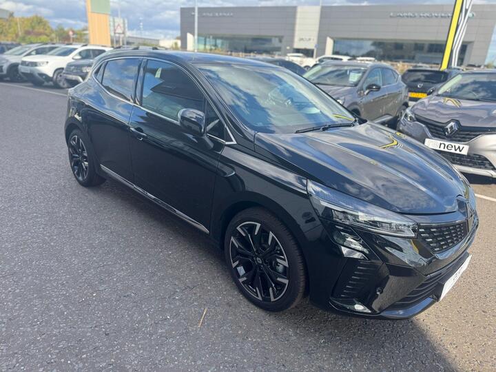 Renault Clio 1.6 E-TECH Techno Auto Euro 6 (s/s) 5dr