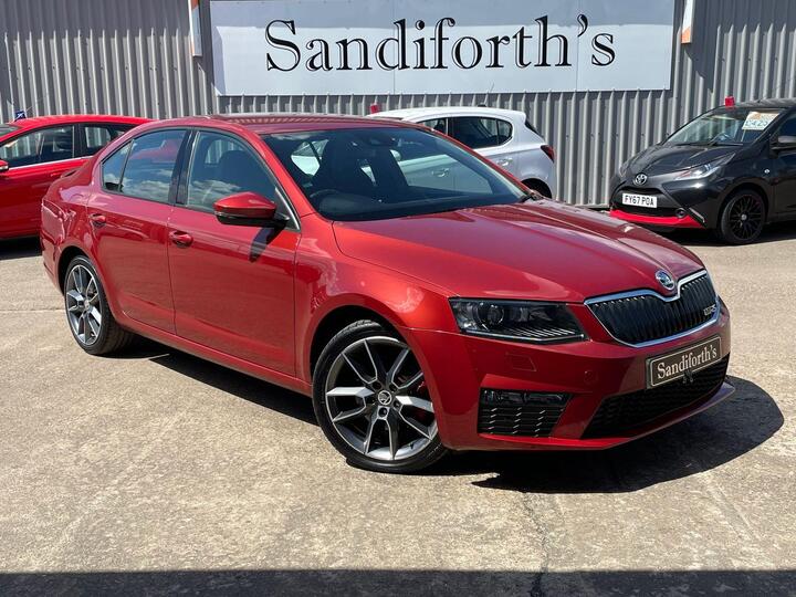 Skoda Octavia 2.0 TDI VRS Euro 6 (s/s) 5dr (SNav)