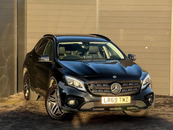 Mercedes-Benz GLA 1.6 GLA180 Urban Edition 7G-DCT Euro 6 (s/s) 5dr