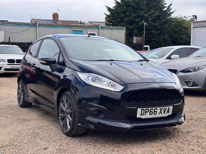 Ford Fiesta 1.0T EcoBoost ST-Line Euro 6 (s/s) 3dr