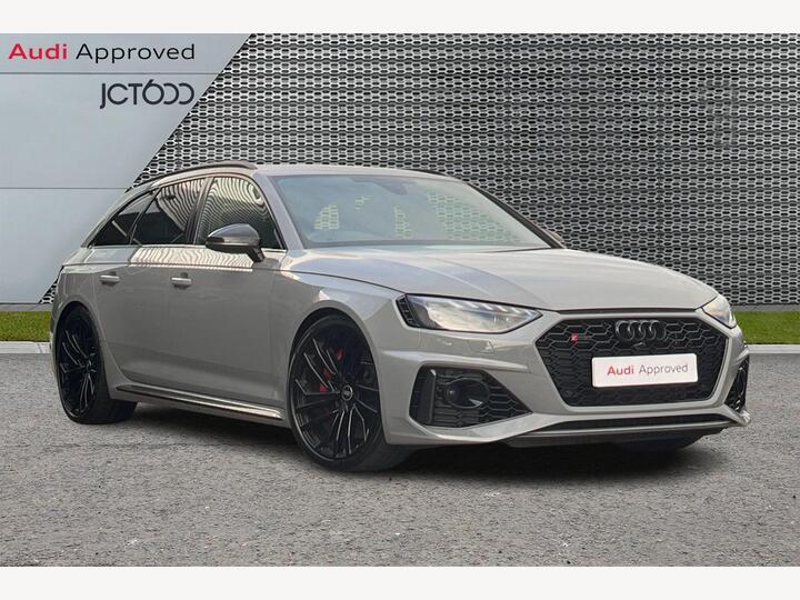 Audi RS4 Avant 2.9 TFSI V6 Carbon Black Tiptronic Quattro Euro 6 (s/s) 5dr Audi RS4 Avant 2.9 TFSI V6 Carbon Black Tiptronic Quattro Euro 6 (s/s) 5dr