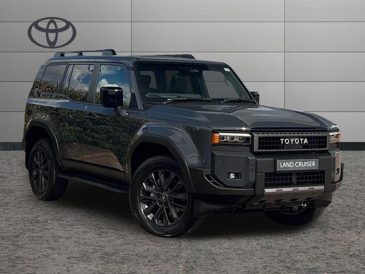 Toyota Land Cruiser 2.8D Invincible Auto 4WD Euro 6 (s/s) 5dr (LWB)