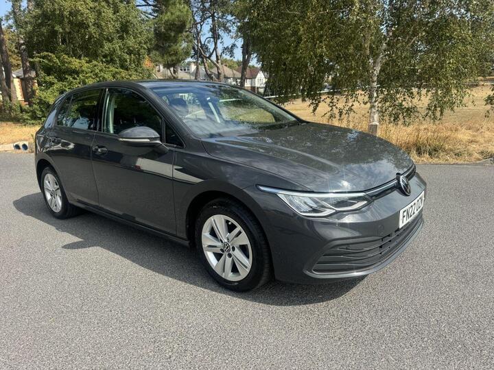 Volkswagen GOLF 1.5 ETSI MHEV Life DSG Euro 6 (s/s) 5dr