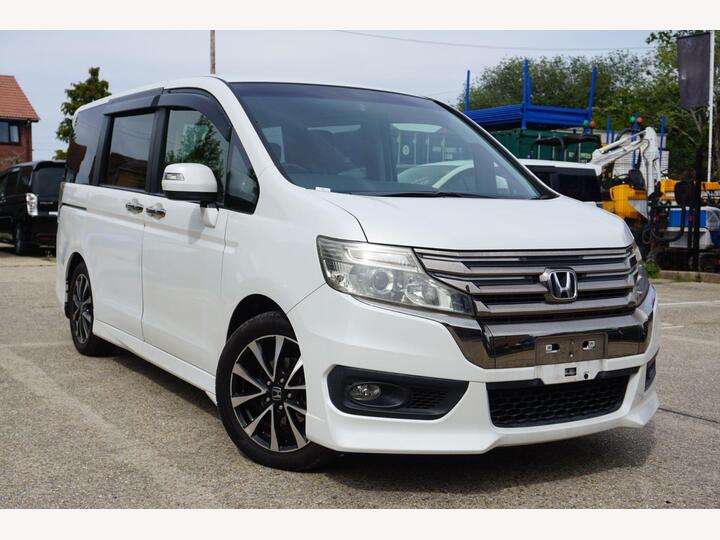 Honda Stepwagon Spada 2.0 Cool Spirit 8 Seat ULEZ Honda Stepwagon Spada 2.0 Cool Spirit 8 Seat ULEZ