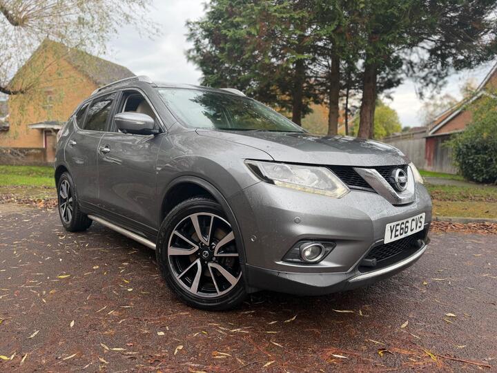 Nissan X-Trail 1.6 DIG-T Tekna Euro 6 (s/s) 5dr Nissan X-Trail 1.6 DIG-T Tekna Euro 6 (s/s) 5dr