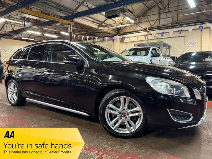 Volvo V60 3.0 T6 SE Lux Geartronic AWD Euro 5 5dr
