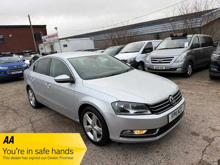 Volkswagen Passat 2.0 TDI BlueMotion Tech SE Euro 5 (s/s) 4dr