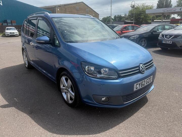 Volkswagen TOURAN 1.6 TDI BlueMotion Tech SE Euro 6 (s/s) 5dr Volkswagen TOURAN 1.6 TDI BlueMotion Tech SE Euro 6 (s/s) 5dr