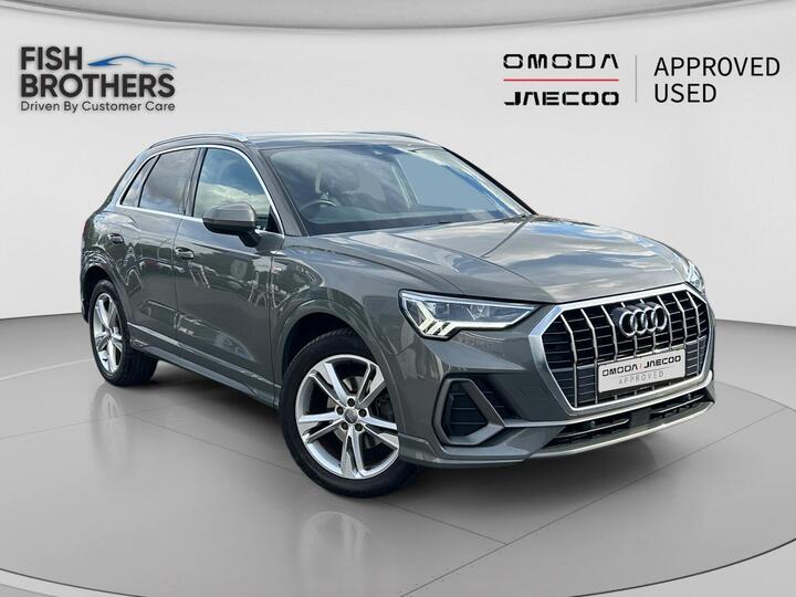 Audi Q3 1.5 TFSI CoD 35 S Line S Tronic Euro 6 (s/s) 5dr