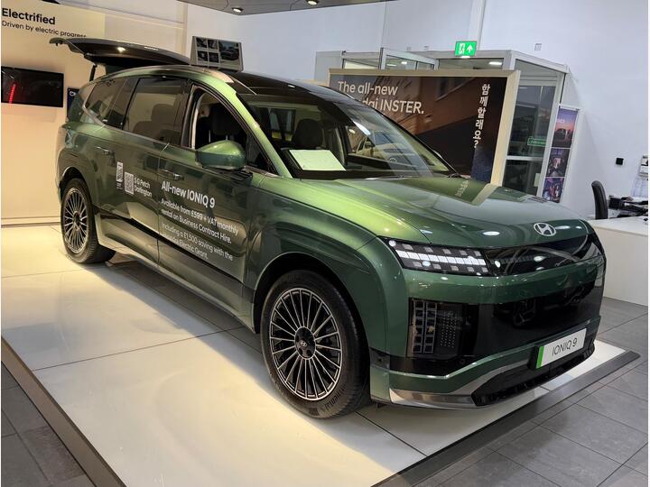 Hyundai IONIQ 9 110kWh Calligraphy Auto AWD 5dr