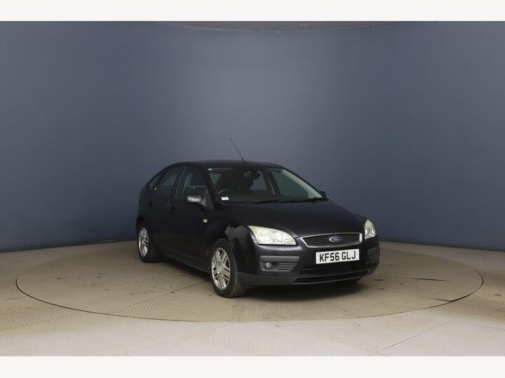 Ford Focus 1.6 Ghia 5dr