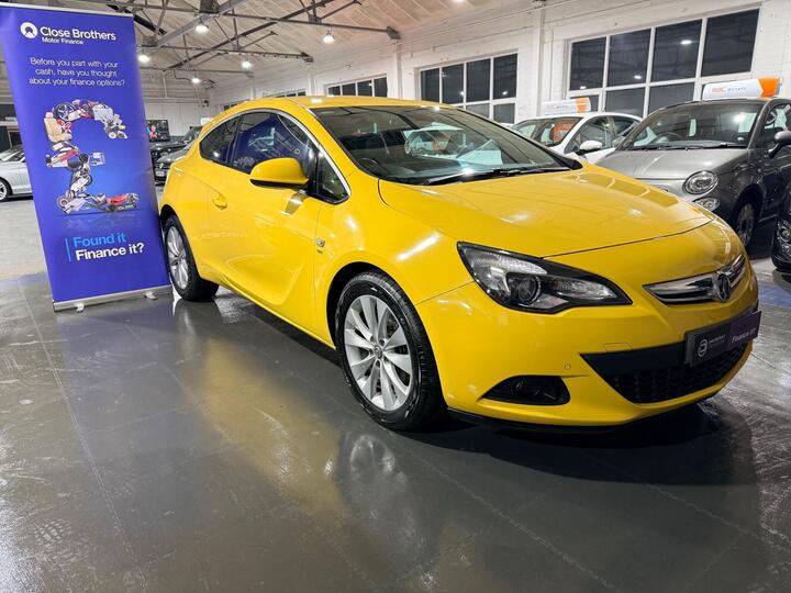 Vauxhall Astra GTC 2.0 CDTi SRi Auto Euro 5 3dr Vauxhall Astra GTC 2.0 CDTi SRi Auto Euro 5 3dr