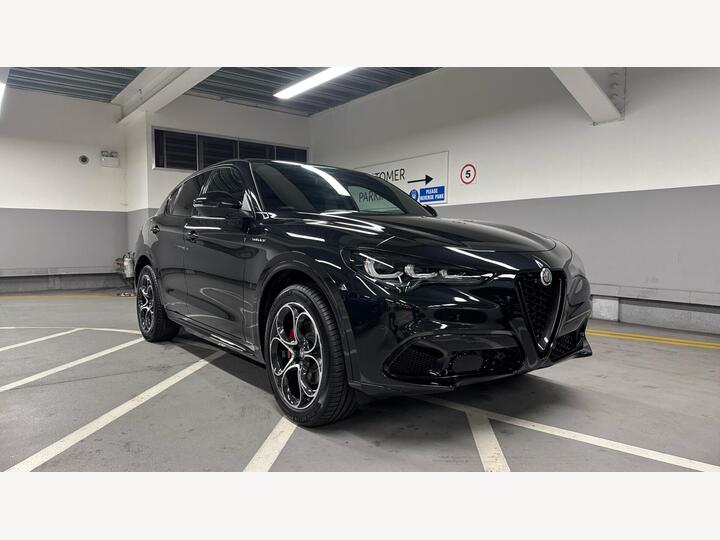 Alfa Romeo Stelvio 2.0T Veloce Auto Q4 AWD Euro 6 (s/s) 5dr