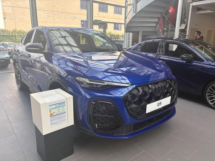 Audi Q5 2.0 E-hybrid 25.9kWh Black Edition Sportback S Tronic Quattro Euro 6 (s/s) 5dr