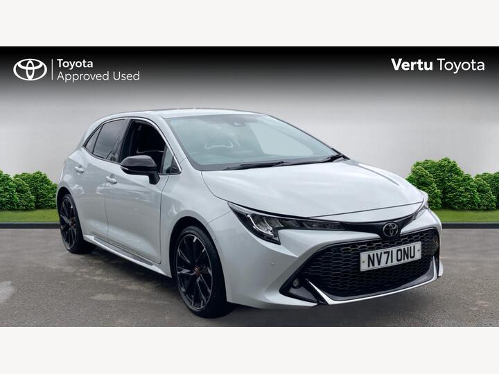 Toyota Corolla 1.8 VVT-h GR SPORT CVT Euro 6 (s/s) 5dr Toyota Corolla 1.8 VVT-h GR SPORT CVT Euro 6 (s/s) 5dr