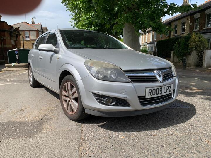Vauxhall Astra 1.4i 16v SXi 5dr