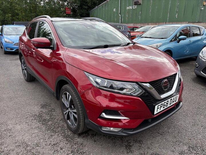 Nissan QASHQAI 1.3 DIG-T N-Connecta Euro 6 (s/s) 5dr