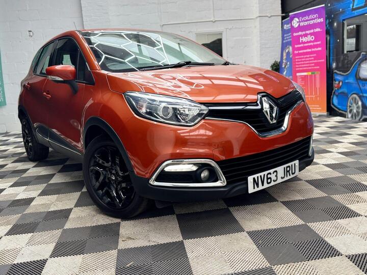Renault Captur 0.9 TCe ENERGY Dynamique MediaNav Euro 5 (s/s) 5dr