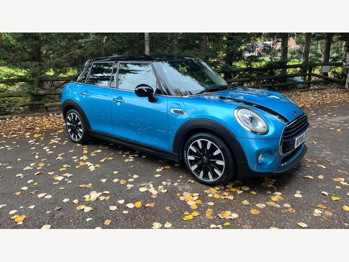 MINI Hatch 1.5 Cooper Auto Euro 6 (s/s) 5dr