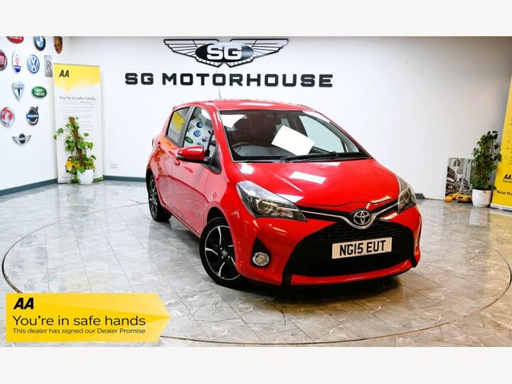 Toyota YARIS 1.33 Dual VVT-i Sport Euro 5 5dr Euro 5