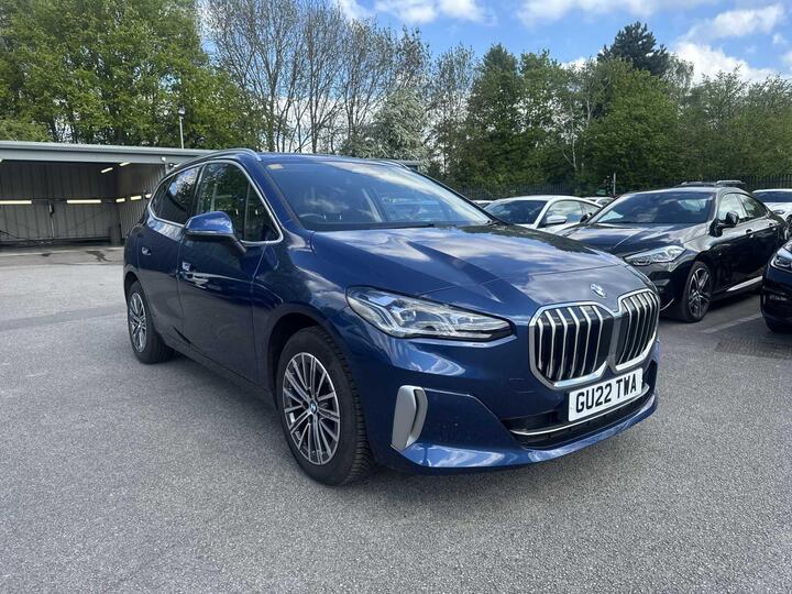 BMW 2 Series Active Tourer 1.5 220i MHT Luxury DCT Euro 6 (s/s) 5dr BMW 2 Series Active Tourer 1.5 220i MHT Luxury DCT Euro 6 (s/s) 5dr