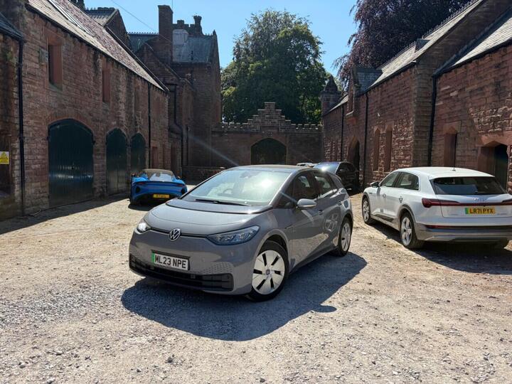 Volkswagen ID.3 Pro 58kWh Life Auto 5dr
