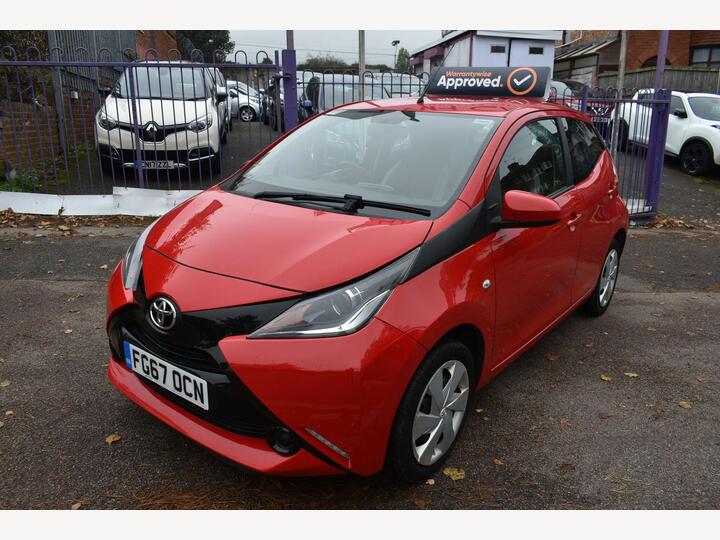 Toyota AYGO 1.0 VVT-i X-play Euro 6 5dr