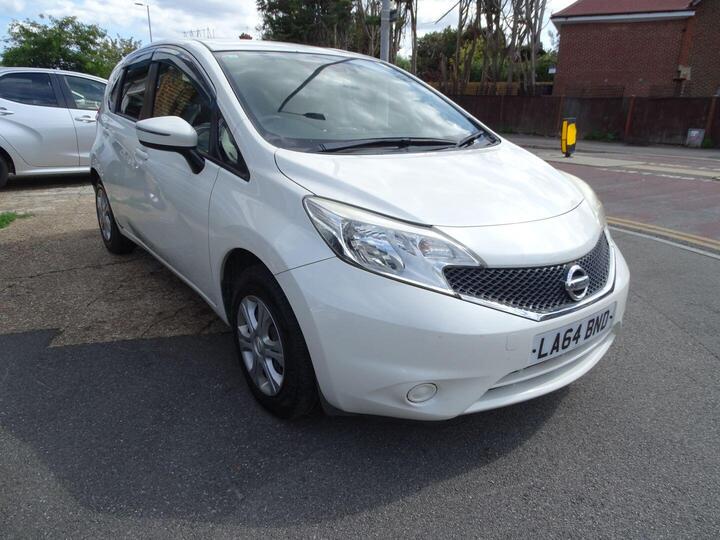 Nissan Note 1.2 DIG-S Acenta Premium Hatchback 5dr Petrol CVT Euro 5 (s/s) (98 Ps)