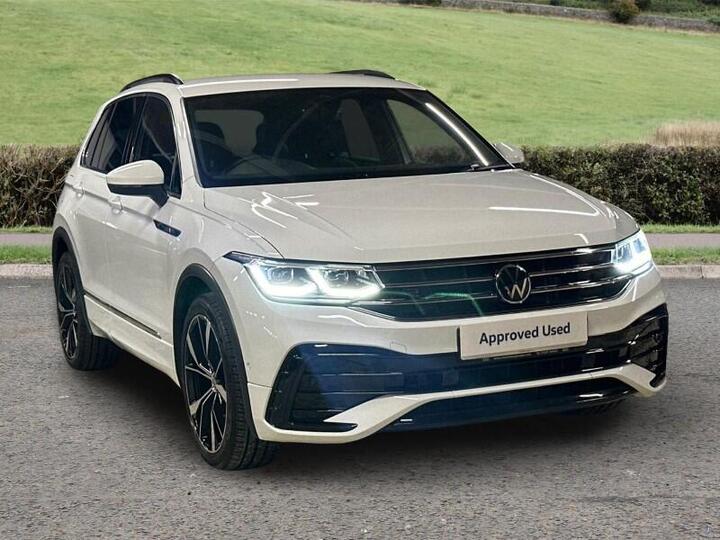 Volkswagen TIGUAN 2.0 TSI R-Line DSG 4Motion Euro 6 (s/s) 5dr Volkswagen TIGUAN 2.0 TSI R-Line DSG 4Motion Euro 6 (s/s) 5dr