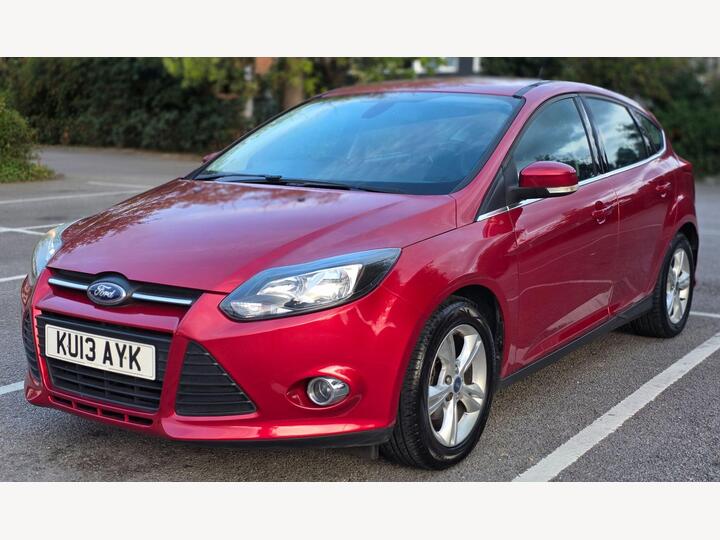 Ford Focus 1.6 Zetec Powershift Euro 5 5dr
