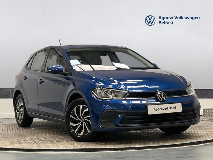 Volkswagen Polo 1.0 TSI Life Euro 6 (s/s) 5dr Volkswagen Polo 1.0 TSI Life Euro 6 (s/s) 5dr