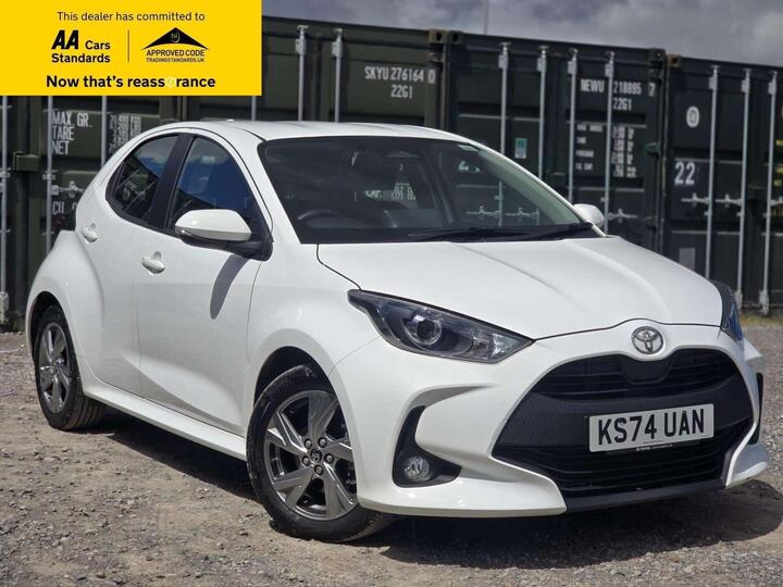 Toyota Yaris 1.5 VVT-h Icon E-CVT Euro 6 (s/s) 5dr