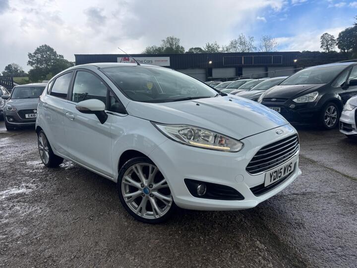 Ford Fiesta 1.0T EcoBoost Titanium X Euro 6 (s/s) 5dr