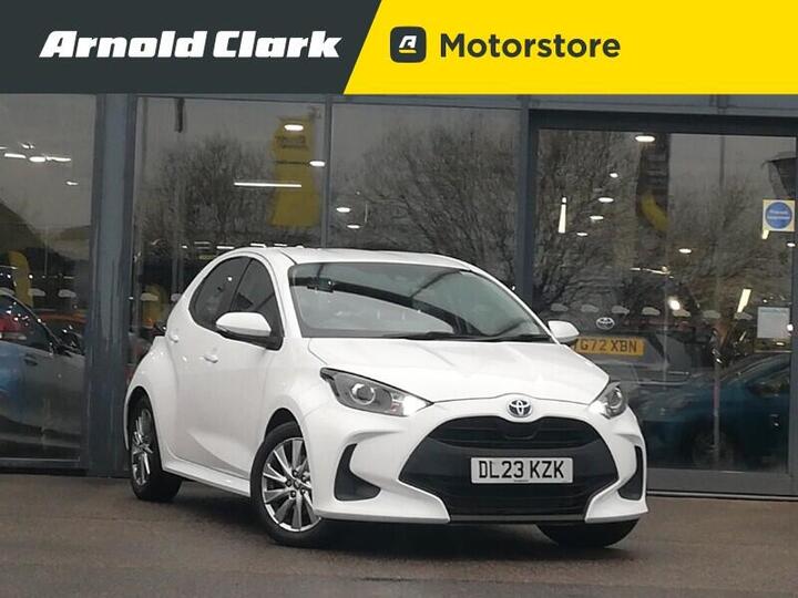 Toyota Yaris 1.5 VVT-h Icon E-CVT Euro 6 (s/s) 5dr