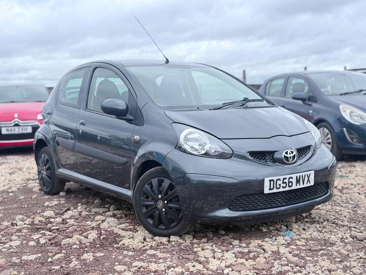 Toyota AYGO 1.0 VVT-i + Euro 4 5dr