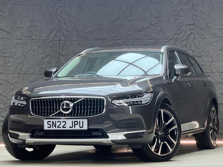 Volvo V90 CROSS COUNTRY 2.0 B5 MHEV Plus Auto AWD Euro 6 (s/s) 5dr