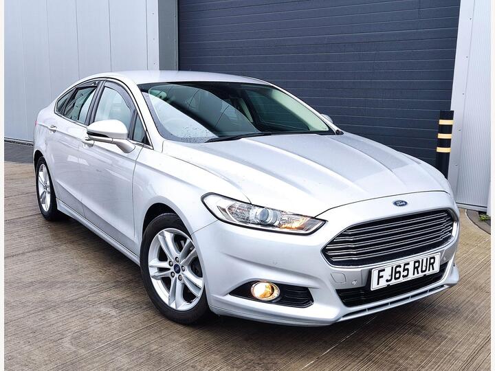 Ford Mondeo 2.0T EcoBoost Titanium Auto Euro 6 (s/s) 5dr