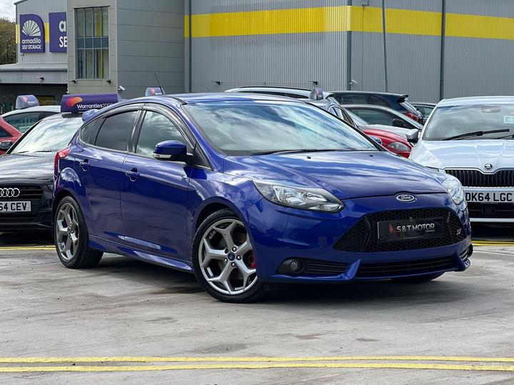 Ford Focus 2.0T EcoBoost ST-2 Euro 5 (s/s) 5dr