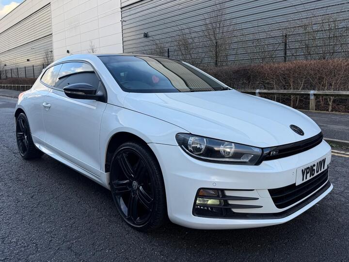 Volkswagen Scirocco 2.0 TDI BlueMotion Tech R-Line DSG Euro 6 (s/s) 3dr