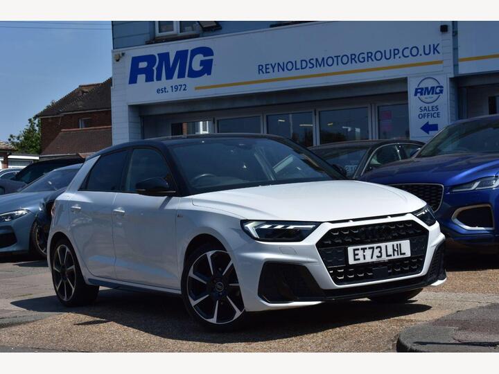 Audi A1 1.0 TFSI 25 Black Edition Sportback Euro 6 (s/s) 5dr