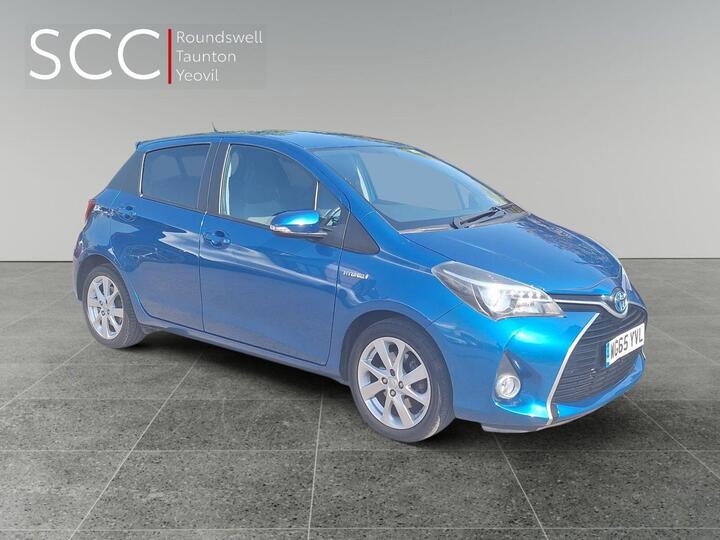 Toyota Yaris 1.5 VVT-h Sport E-CVT Euro 6 5dr