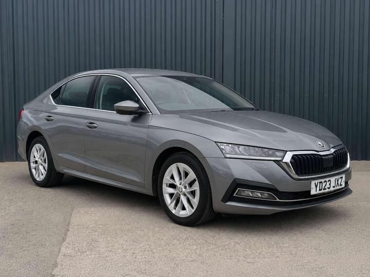 Skoda OCTAVIA 1.4 TSI IV 13kWh SE L DSG Euro 6 (s/s) 5dr Skoda OCTAVIA 1.4 TSI IV 13kWh SE L DSG Euro 6 (s/s) 5dr