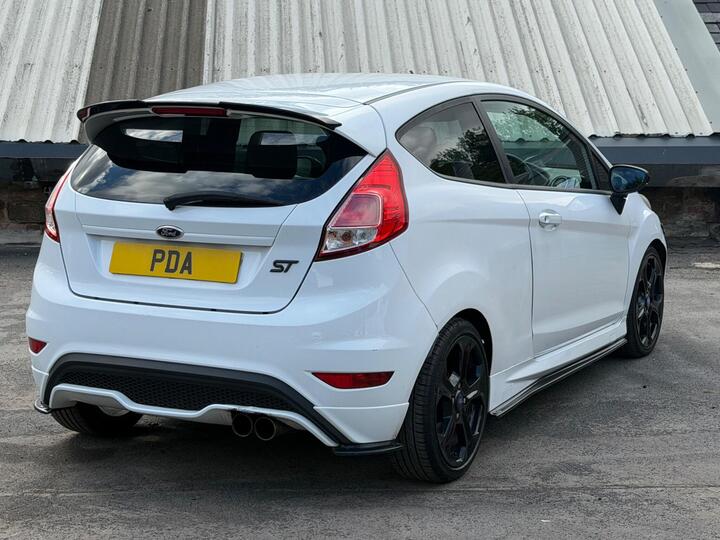Ford Fiesta 1.6T EcoBoost ST-2 Euro 5 3dr