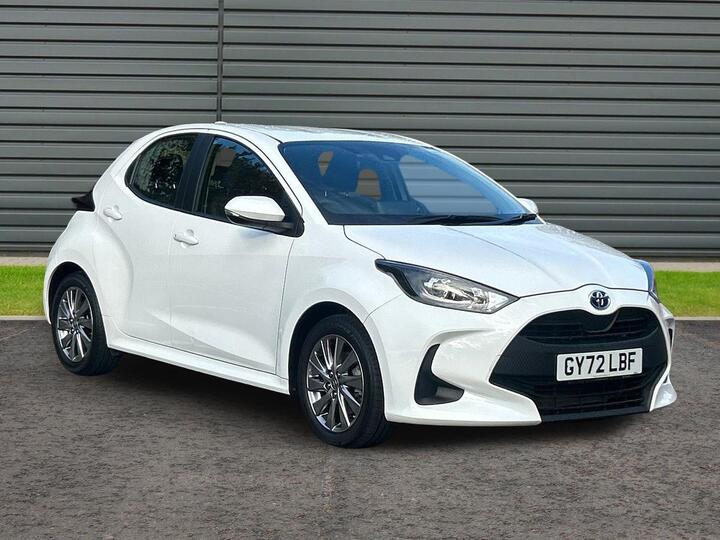 Toyota Yaris 1.5 VVT-h Icon E-CVT Euro 6 (s/s) 5dr