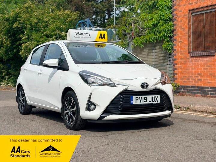 Toyota Yaris 1.5 VVT-i Icon Tech Euro 6 5dr